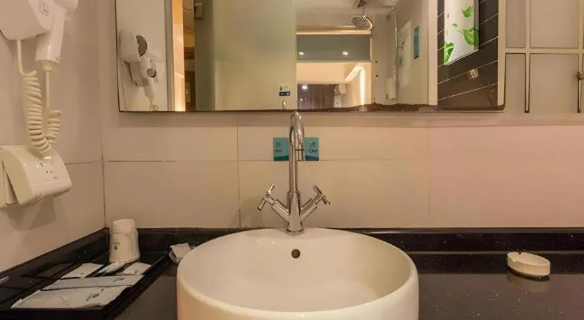 City Comfort Inn Qinzhou Niannianfeng Old Street Renmin Road