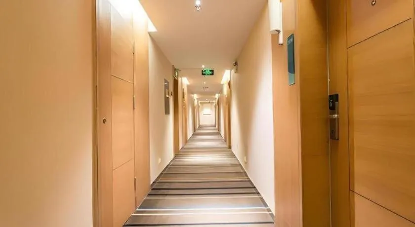 City Comfort Inn Qinzhou Niannianfeng Old Street Renmin Road