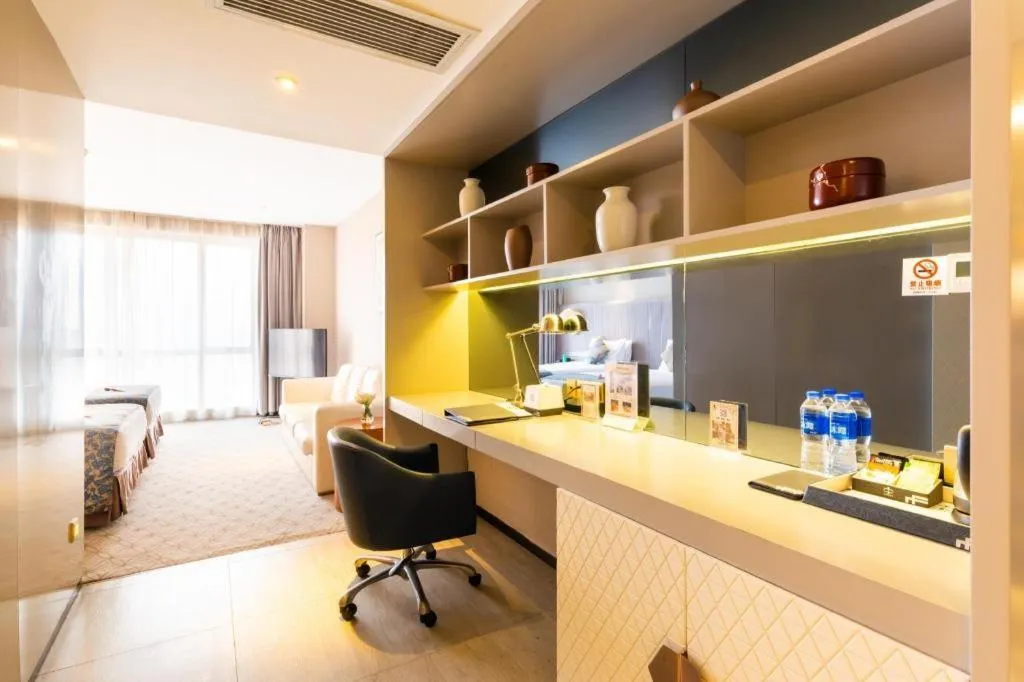 Shanghai Bund South China Harbour View Hotel