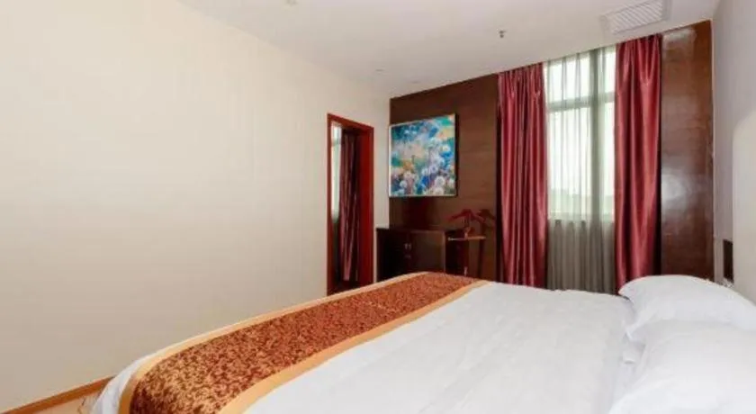 Bed in Xiamen Blue Peninsula Hotel