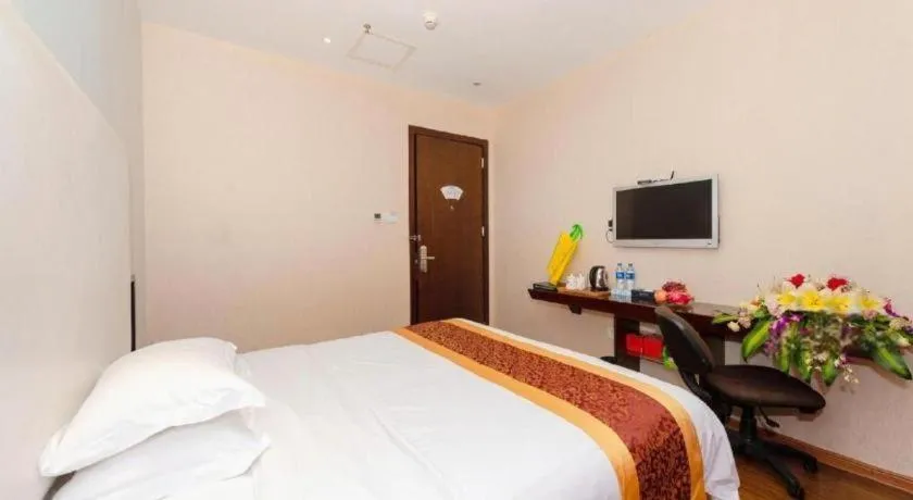 Bed in Xiamen Blue Peninsula Hotel