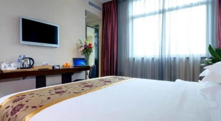 Bed in Xiamen Blue Peninsula Hotel