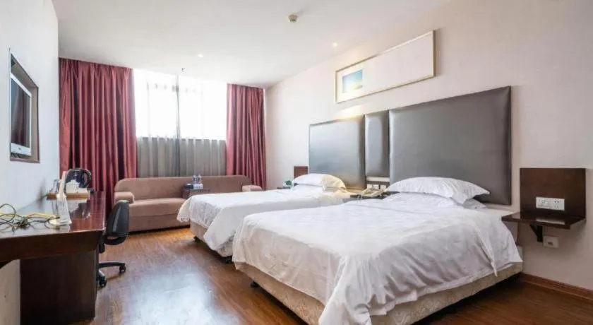 Bed in Xiamen Blue Peninsula Hotel