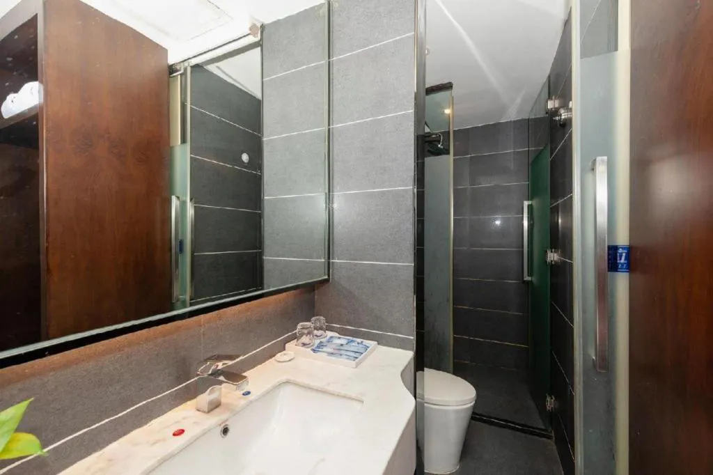 Xiamen Blue Peninsula Hotel