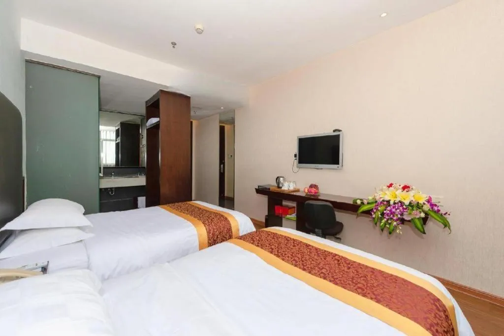 Bed in Xiamen Blue Peninsula Hotel