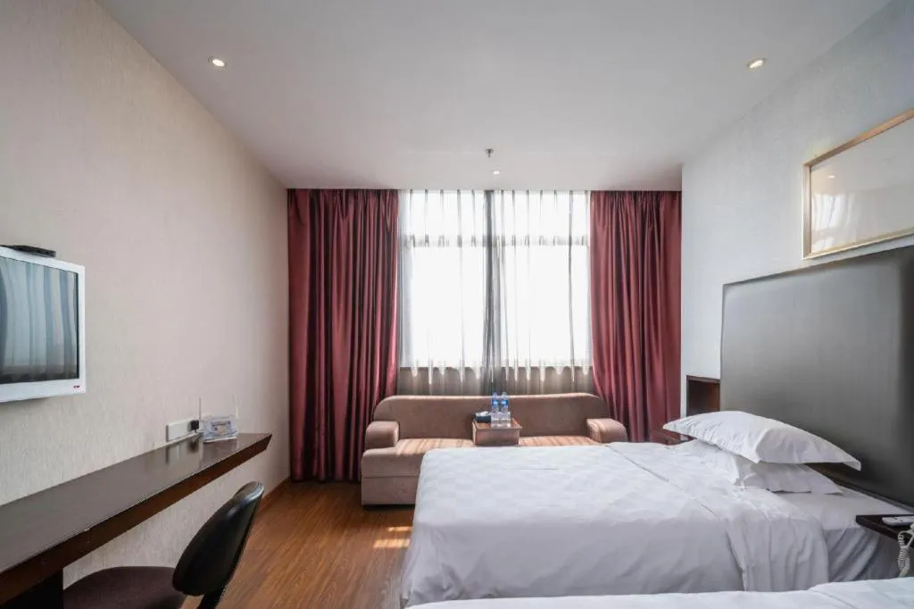 Bed in Xiamen Blue Peninsula Hotel