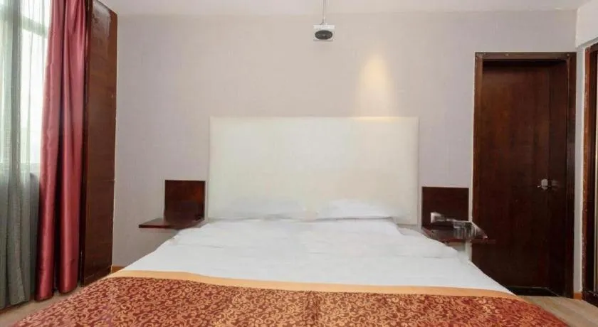 Bed in Xiamen Blue Peninsula Hotel