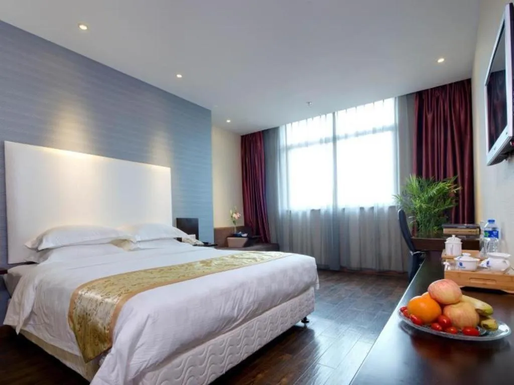 Bed in Xiamen Blue Peninsula Hotel