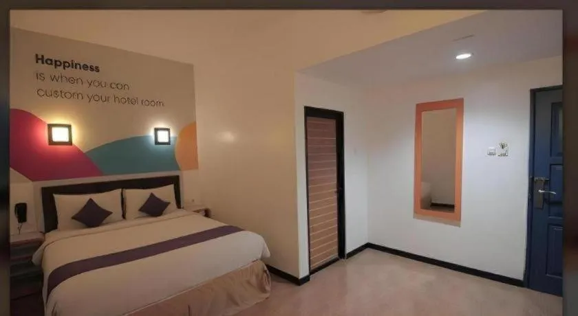 Bed in Oriza Hotel Surabaya