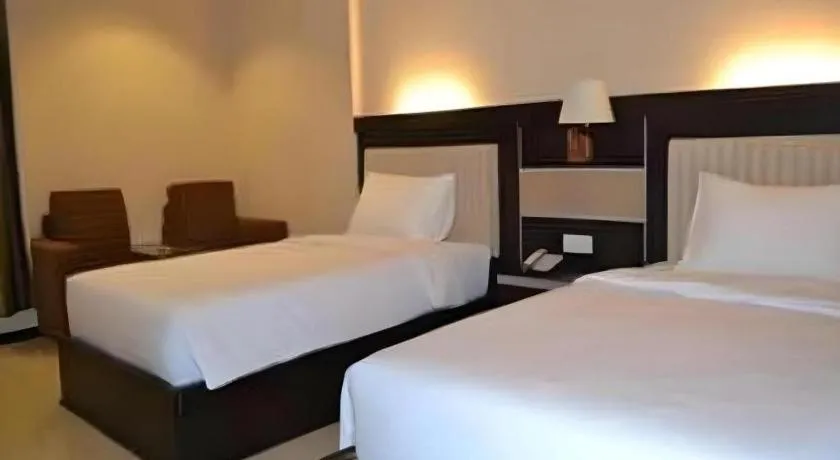 Bed in Zahra Syariah Hotel Kendari