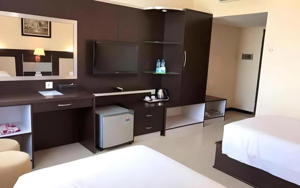 Bed in Zahra Syariah Hotel Kendari