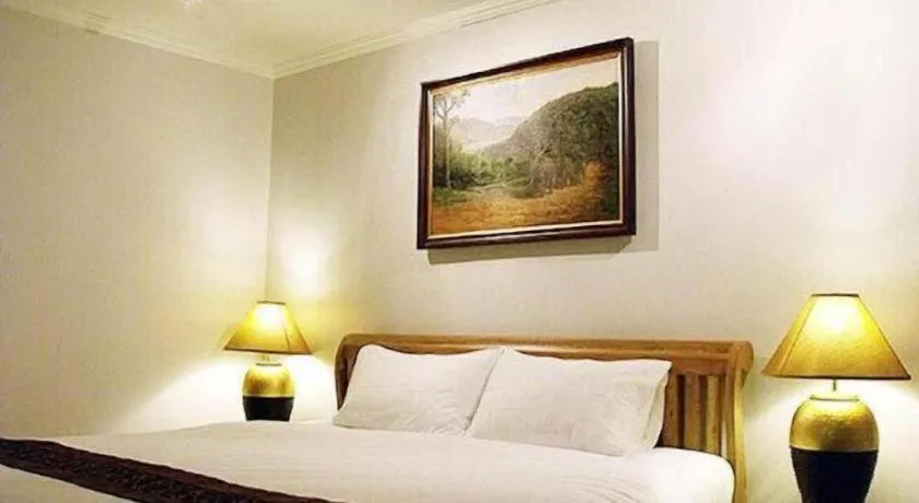 Bed in Chada Thai House