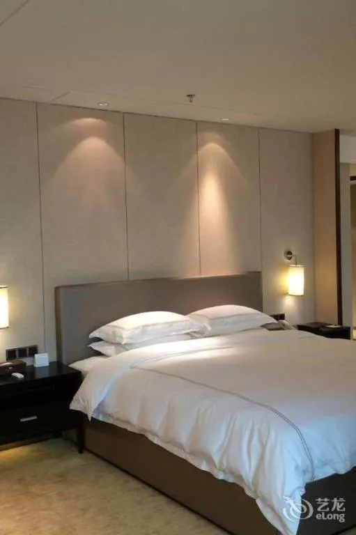 Bed in Winnerway hotel