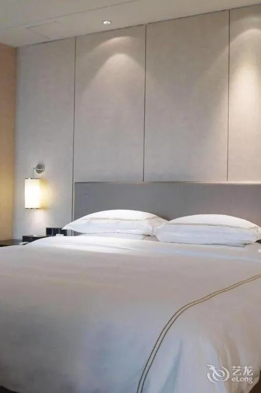 Bed in Winnerway hotel