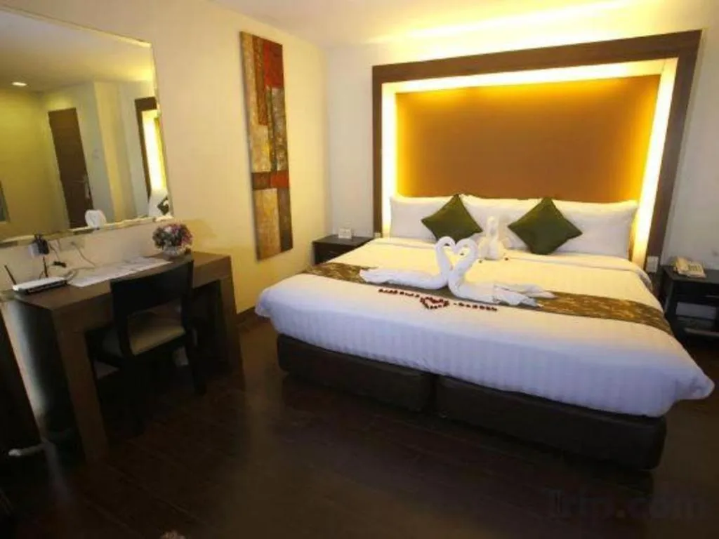 Bed in The Ritz Hotel at Garden Oases