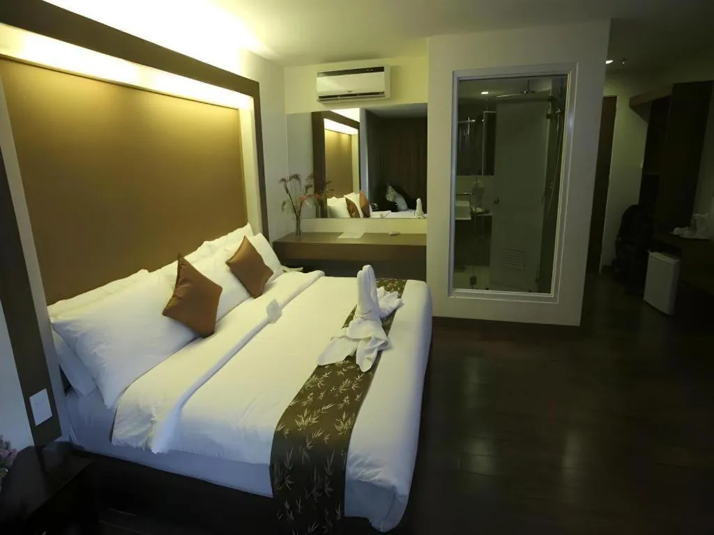 Bed in The Ritz Hotel at Garden Oases