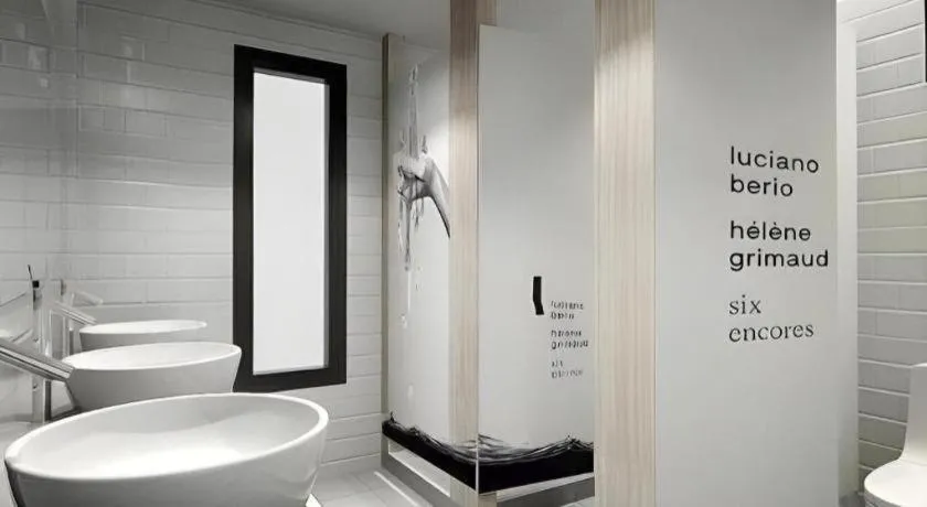 The Street Hostel Koh Lipe