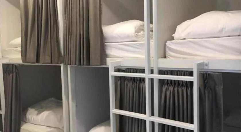 Bed in The Street Hostel Koh Lipe