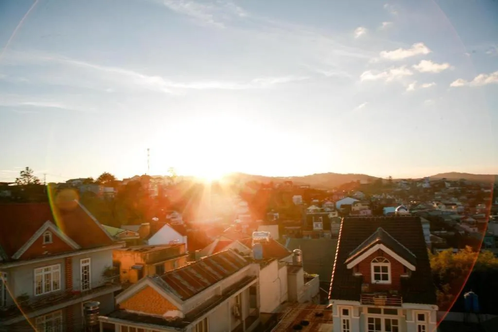 Hoa Sen Vang Hotel Dalat