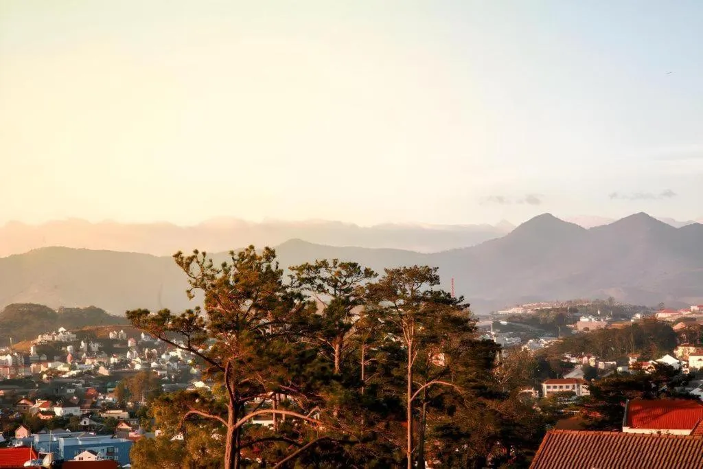 Hoa Sen Vang Hotel Dalat