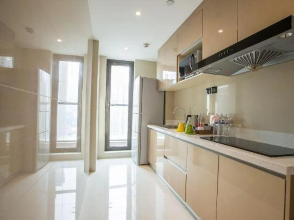 Sky World Hotel Qingdao