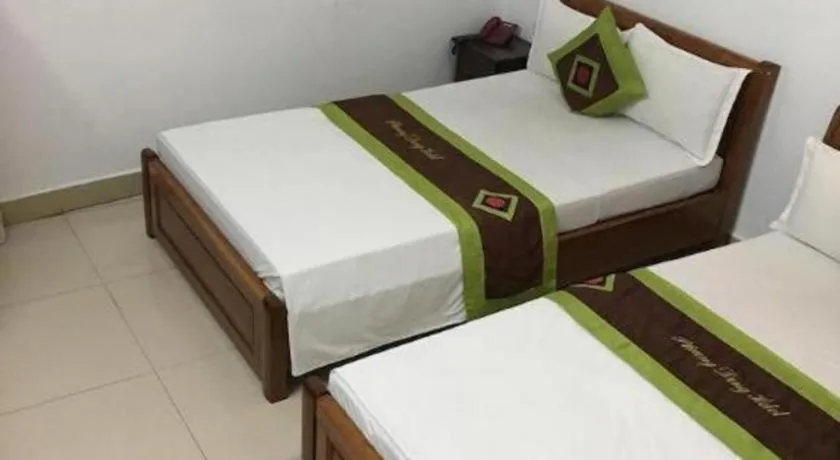 Bed in khach san phuong dong