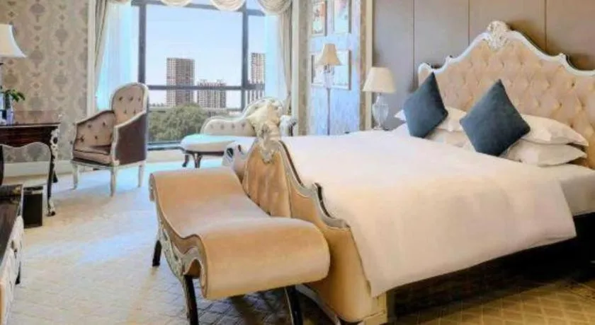 Bed in Country Garden Phoenix Hotel Shenyang