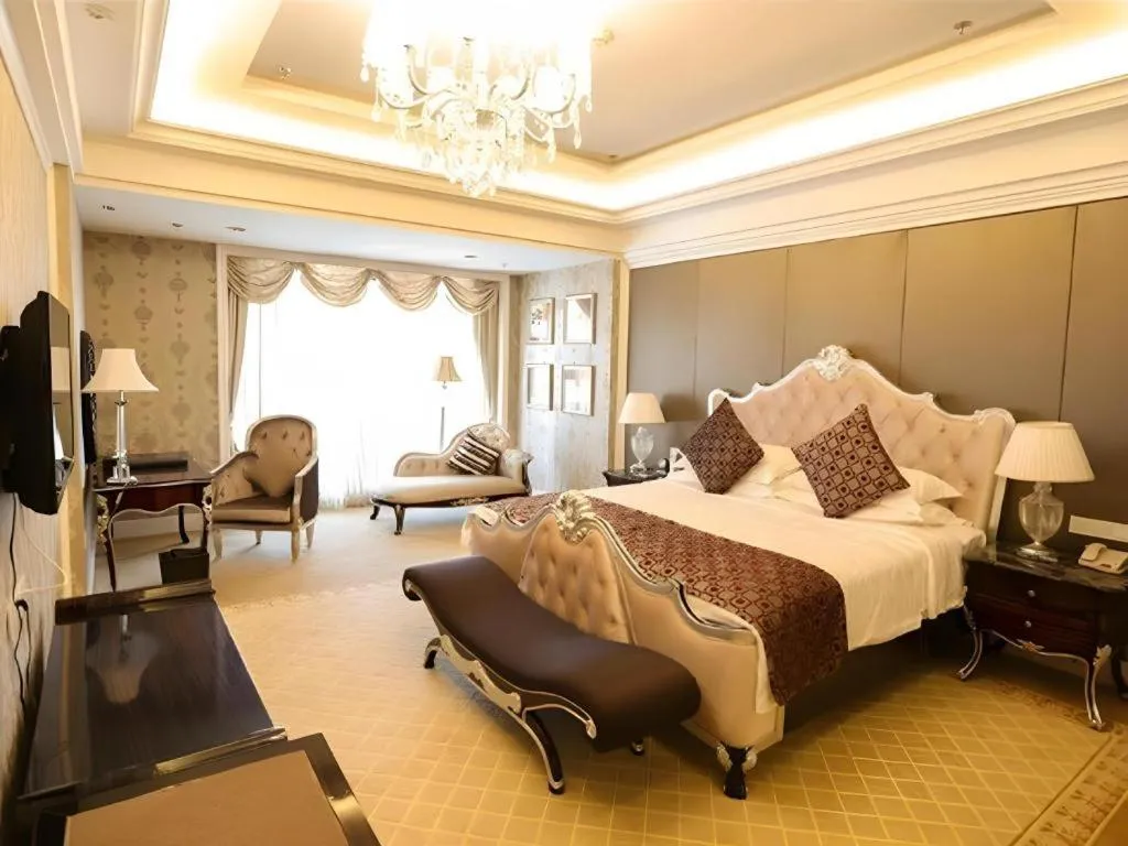 Bed in Country Garden Phoenix Hotel Shenyang