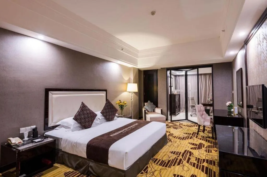 Bed in Country Garden Phoenix Hotel Shenyang