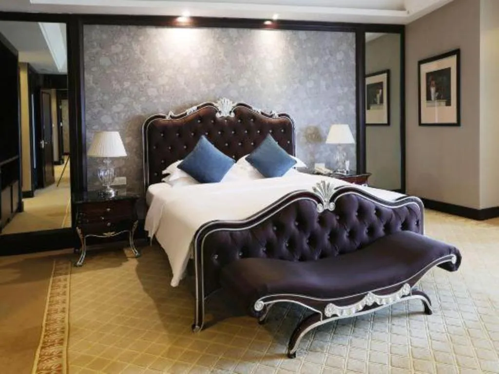 Bed in Country Garden Phoenix Hotel Shenyang