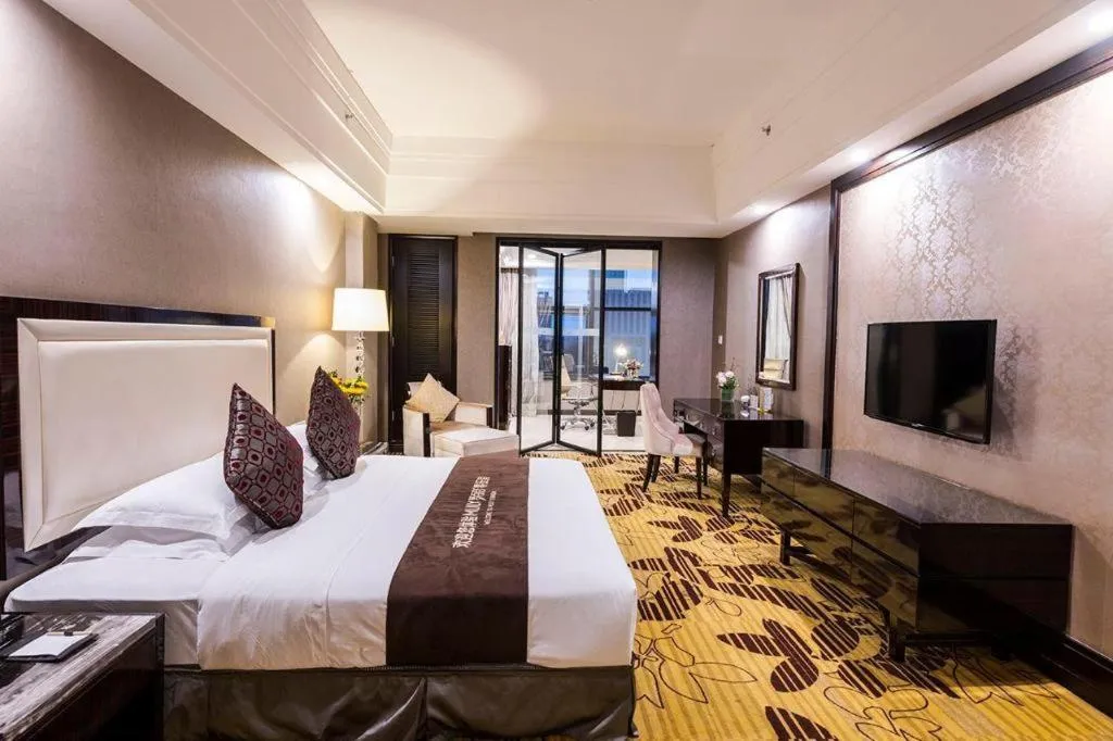 Bed in Country Garden Phoenix Hotel Shenyang