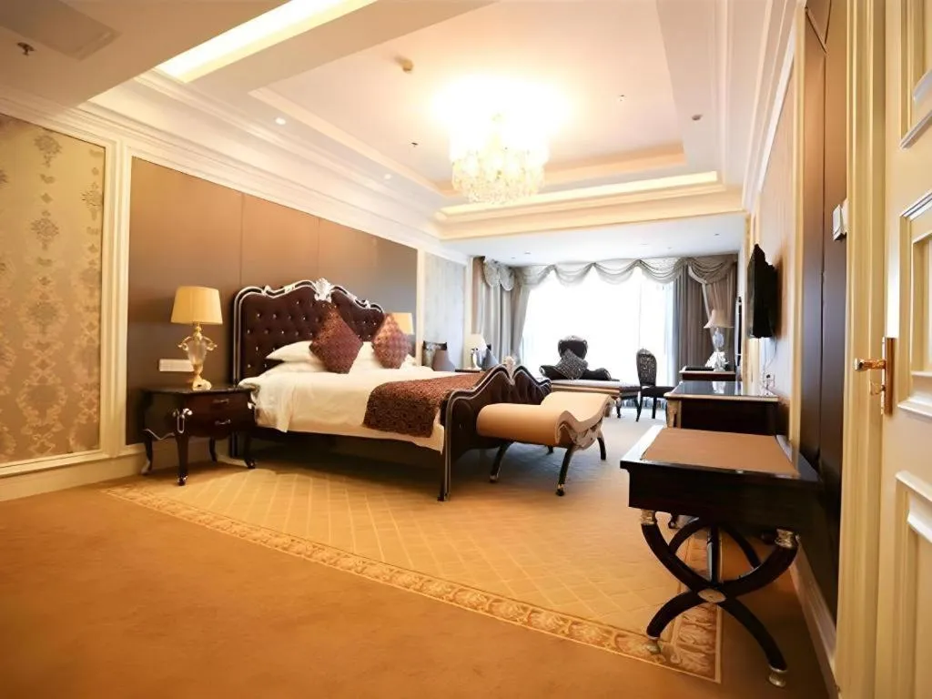 Bed in Country Garden Phoenix Hotel Shenyang