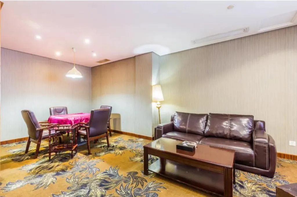 Foshan Nanhai Huifeng Holiday Hotel