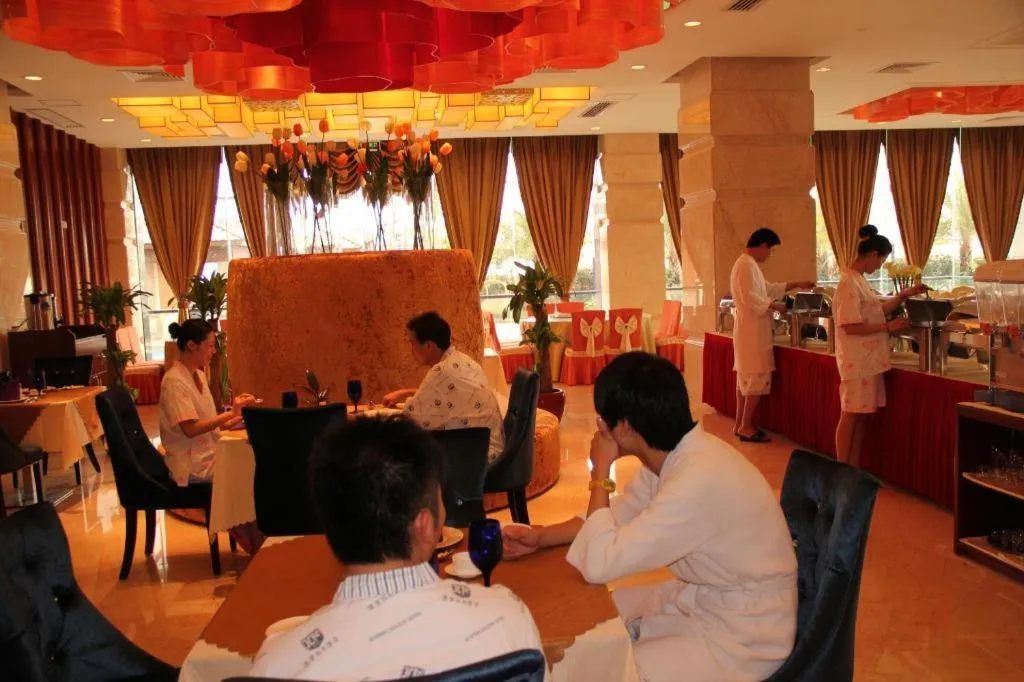 Foshan Nanhai Huifeng Holiday Hotel