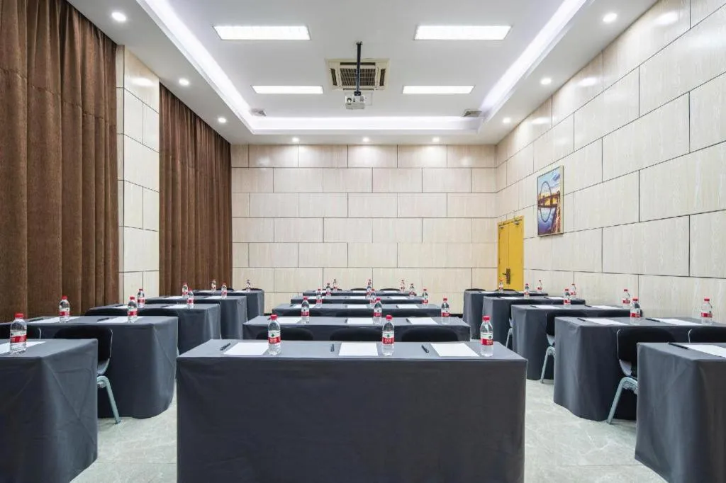 City Comfort Inn Liuzhou Chengzhong Wanda Plaza