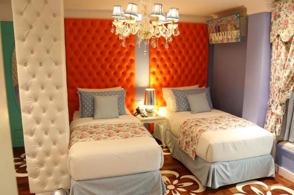 Bed in Kamiseta Hotel