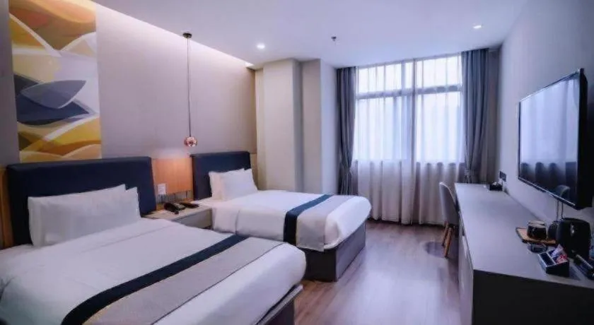 Bed in Home Inn Selected Xiamen University Zhongshan Road