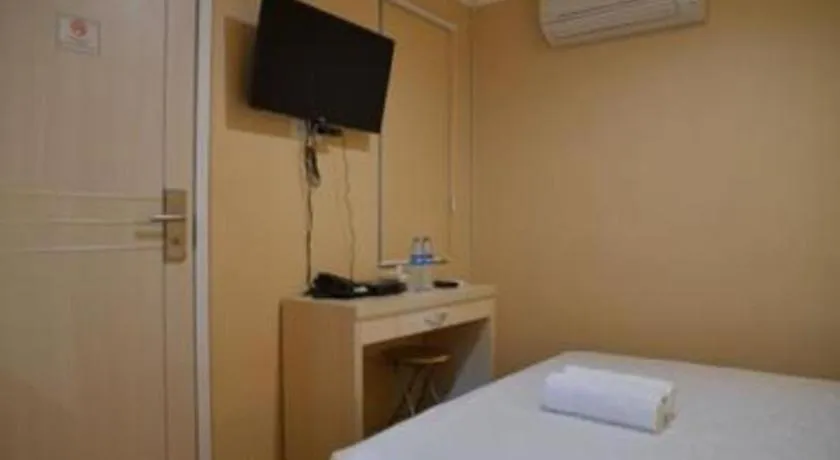 Bed in W Home Express Tebet