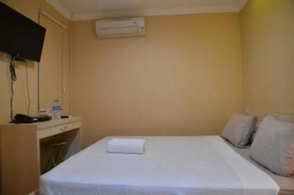 Bed in W Home Express Tebet