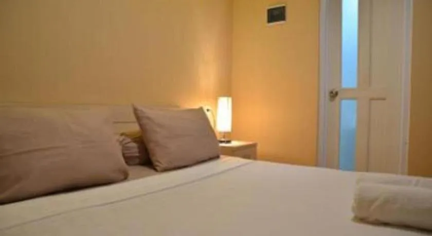 Bed in W Home Express Tebet