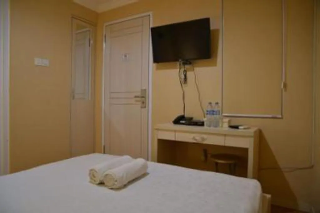 Bed in W Home Express Tebet