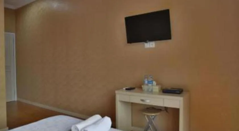 Bed in W Home Express Tebet