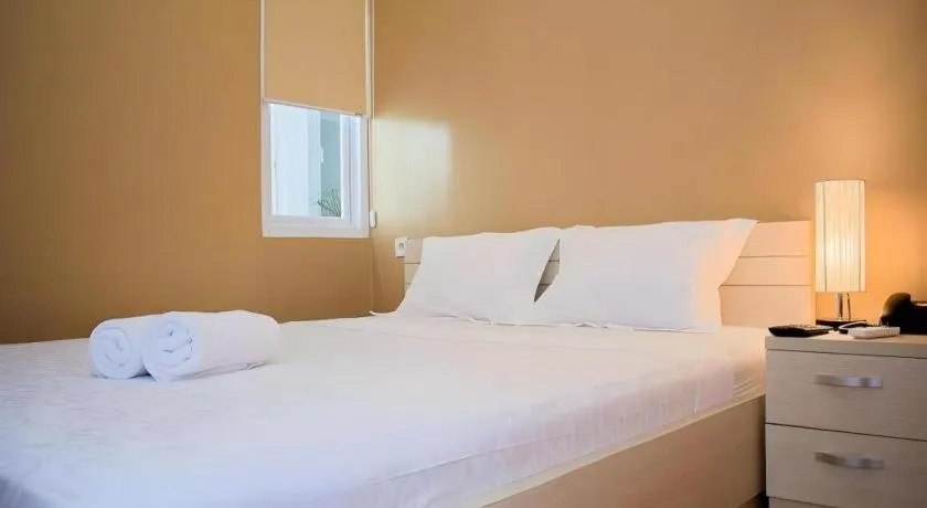 Bed in W Home Express Tebet