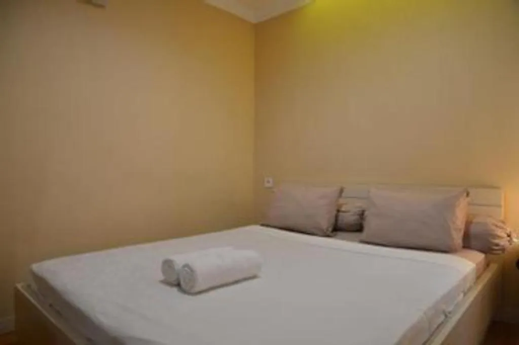 Bed in W Home Express Tebet