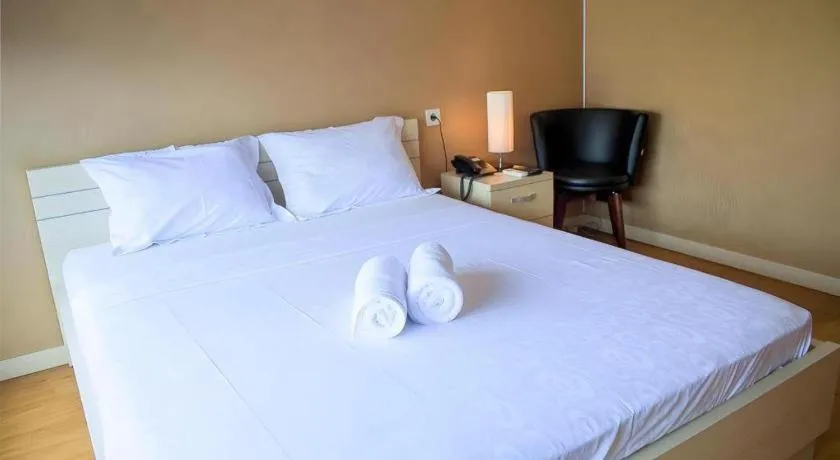 Bed in W Home Express Tebet