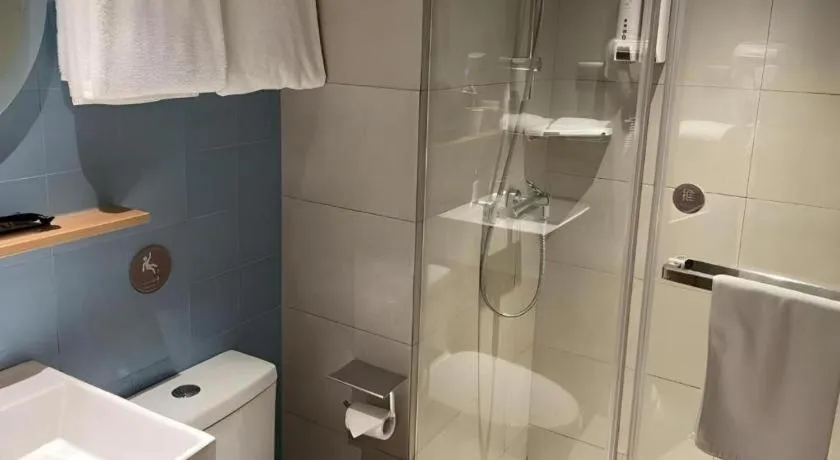 Home Inn Neo Shanghai Railway Station