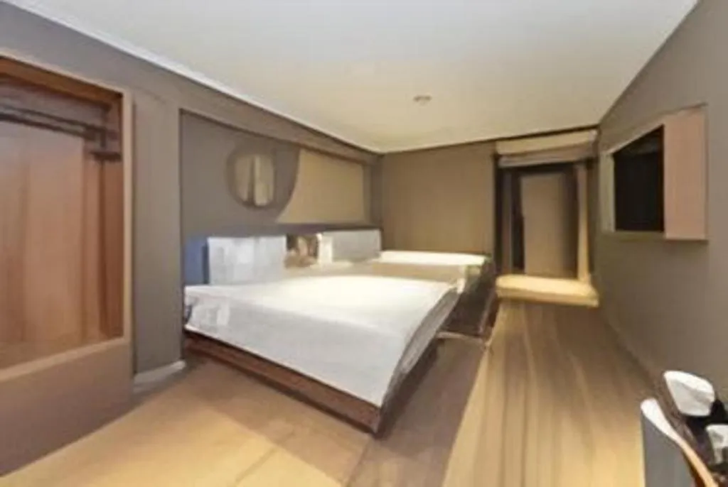 Bed in Home Inn Neo Shanghai Railway Station