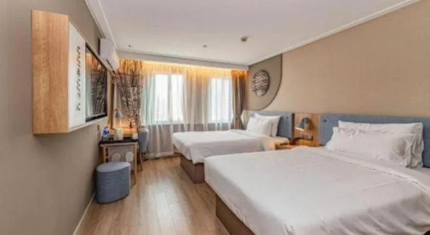 Bed in Home Inn Neo Shanghai Railway Station