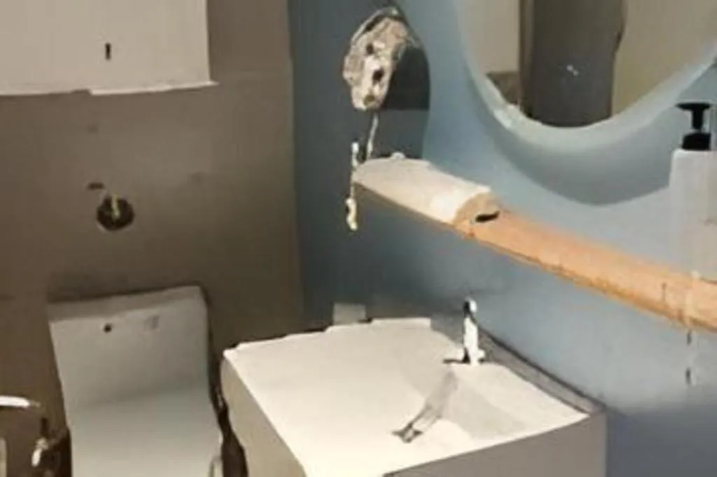 Home Inn Neo Shanghai Railway Station