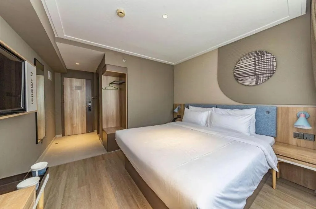 Bed in Home Inn Neo Shanghai Railway Station